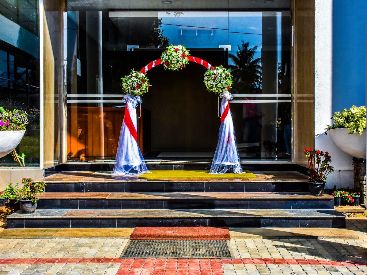 Capitalcity Hotel Badulla Eksteriør bilde