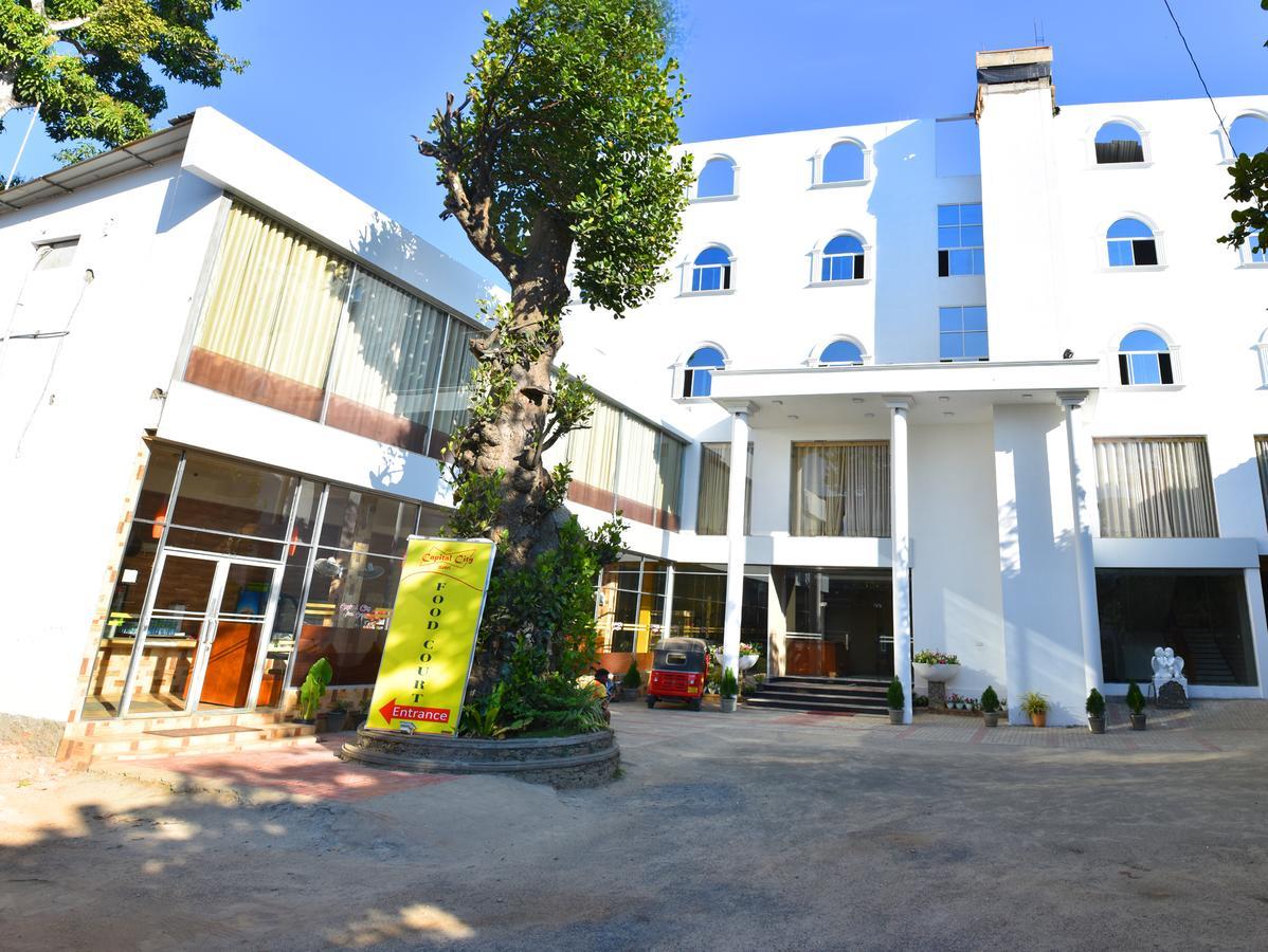 Capitalcity Hotel Badulla Eksteriør bilde
